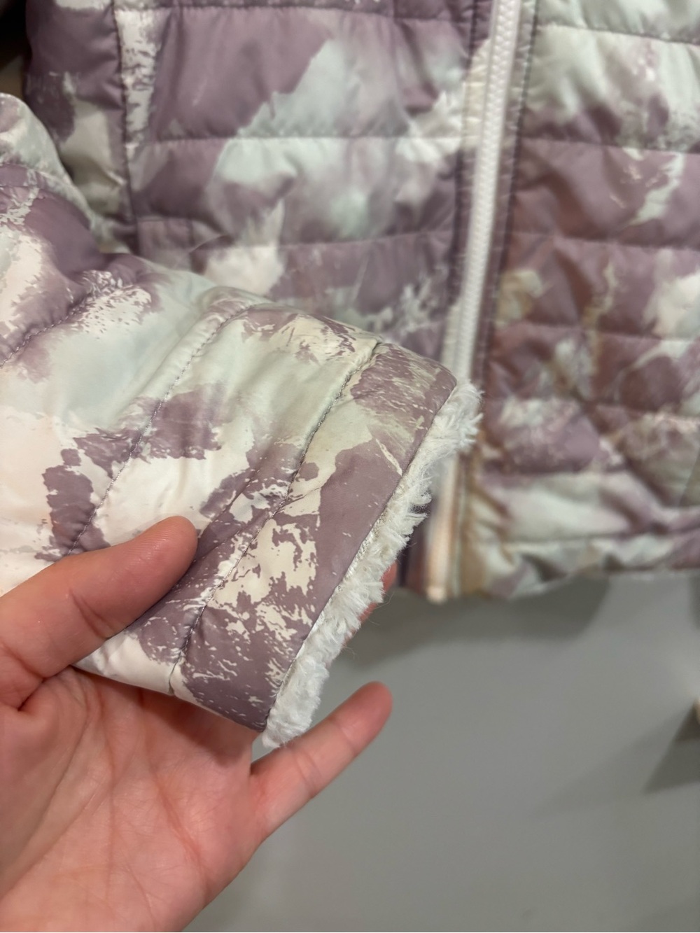 The North Face Girls Reversible Mossbud Swirl Jacket Purple White Size M (10/12) - Picture 6 of 7